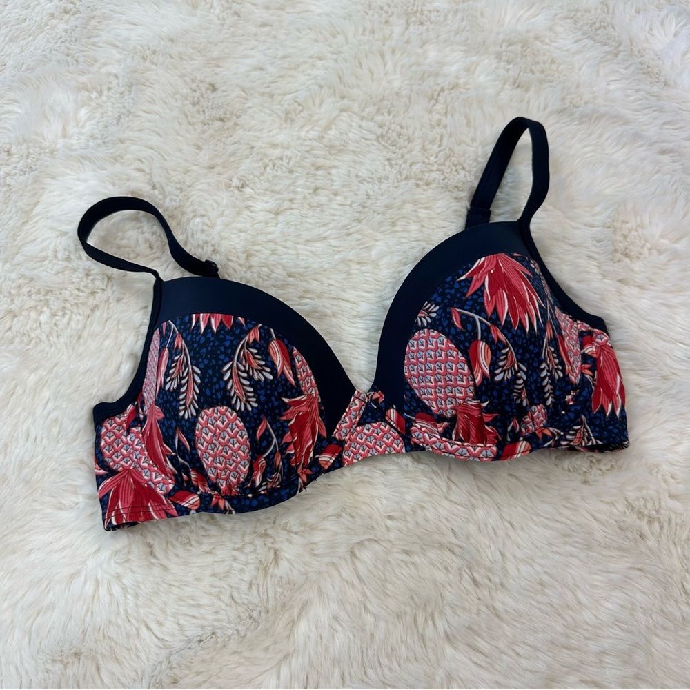 Navy Red Pineapple Floral Print Molded Cup Bikini Top, 32D